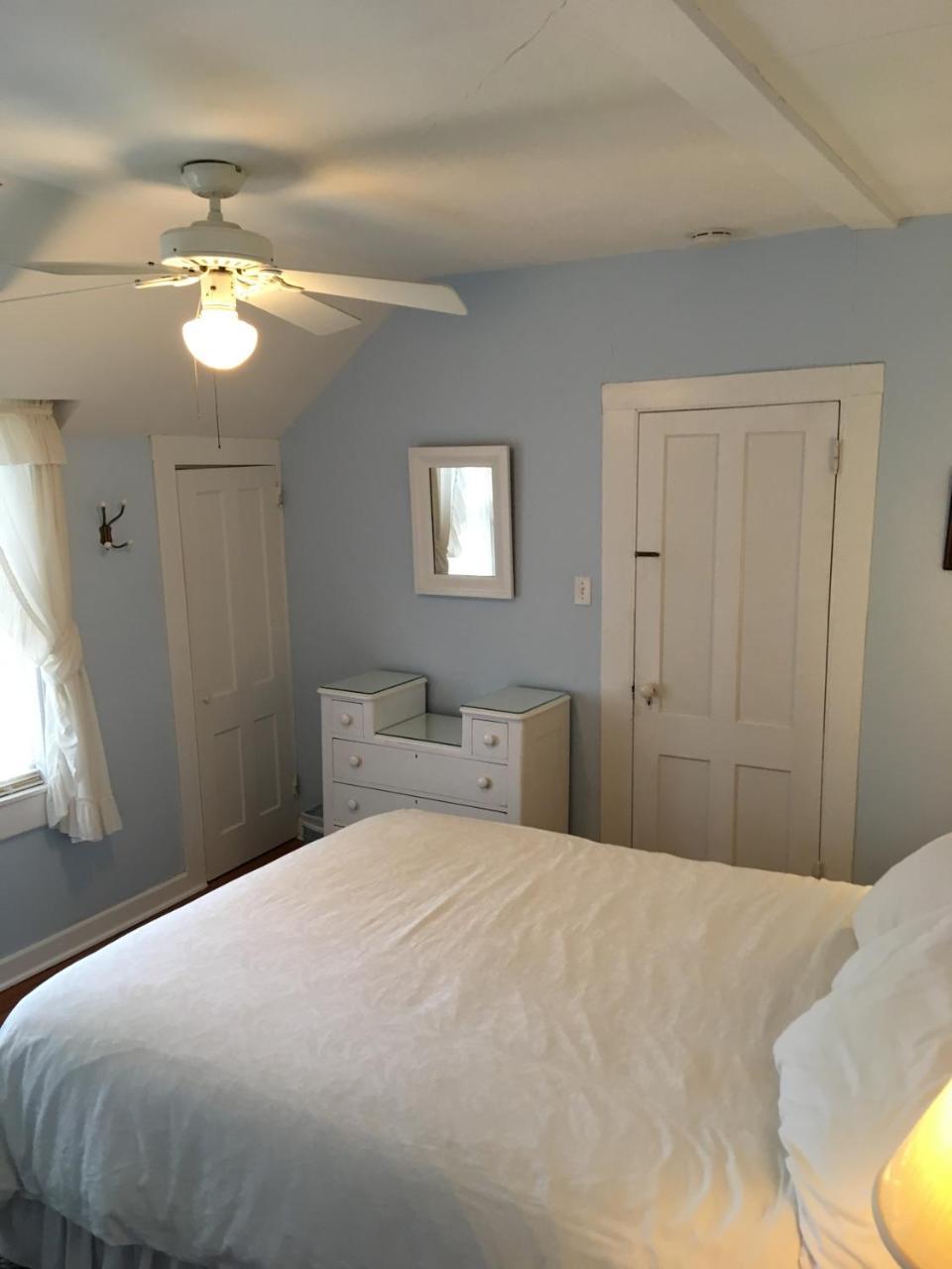 House On Chase Creek Bed and Breakfast Shelter Island Heights Buitenkant foto